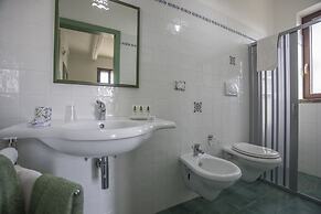 Casale De Li Canti