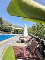 Mogons Exclusive Hotel