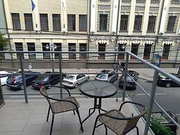 Grand Apartments