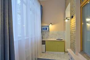 Grand Apartments