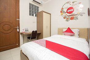 Collection O 1061 Aliya Homestay
