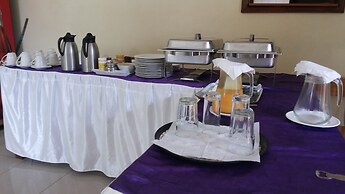 Lira Tasha Hotel