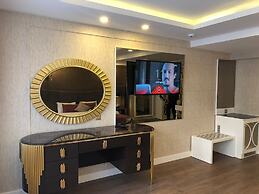Blue Pera Istanbul Hotel