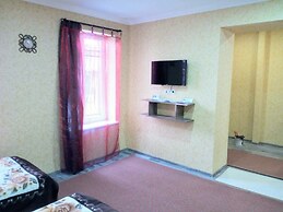 Apartment on Atskuri Str