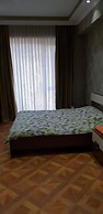 Apartment on Kandelaki Str.