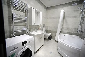 Apartment on Kostava str.