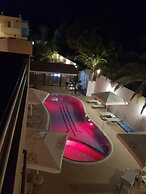 Dioni Hotel