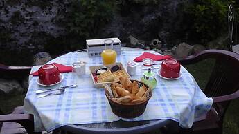 Le Relais De Rochepaule