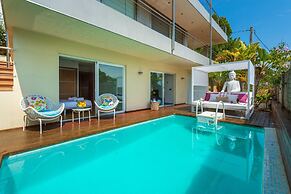 Destino Royal Beach