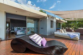 Destino Royal Beach