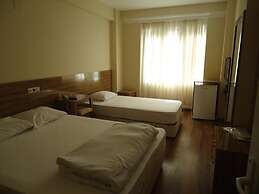 Hotel Ozkar