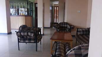 West Cliff Hotel
