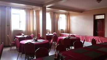 West Cliff Hotel