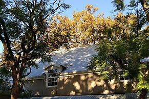 Old Oak Manor