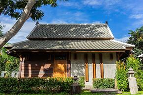 Ruean Racha Resort
