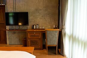 Ruean Racha Resort