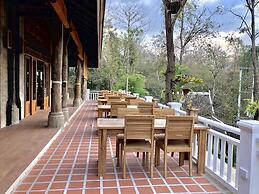 Ruean Racha Resort