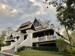 Ruean Racha Resort