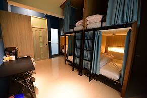 K2 Hostel
