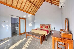 Ayu Hill Bungalow