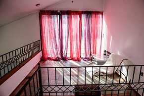 Elies Villa