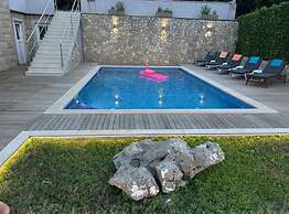 Villa Oasis Cypress