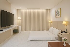 Hotel Biz Inn