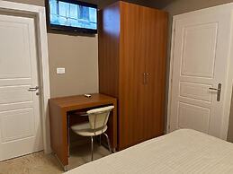 Bobi Hotel