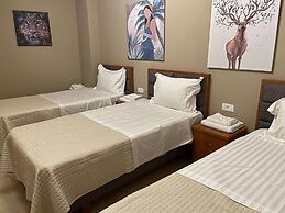 Bobi Hotel
