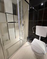 Bobi Hotel