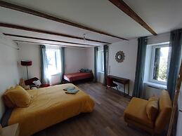 L' Arche d' Yvann