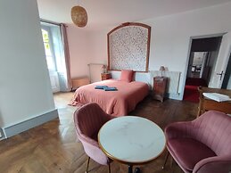 L' Arche d' Yvann