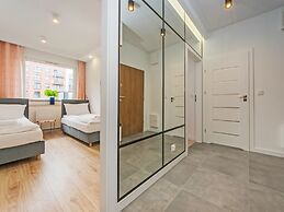 City Center - Dluga Grobla by Apartmore