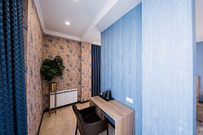 Oasis residence