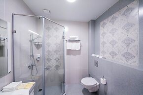 Oasis residence