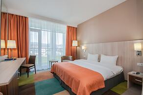 Omega Sirius