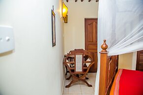 Villakwetu Cottages Diani Beach