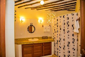 Villakwetu Cottages Diani Beach