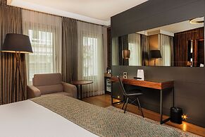 Levni Plus Hotel