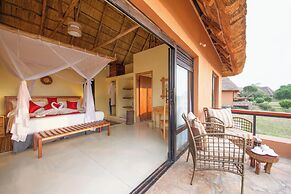 Ihamba Lakeside Safari Lodge