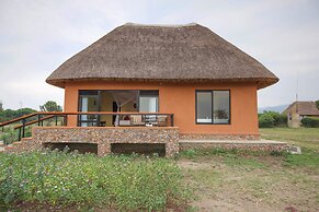 Ihamba Lakeside Safari Lodge