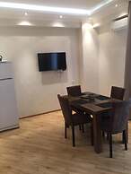 Apartment on Berbuki str.