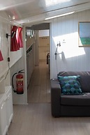 Boat apartment Rotterdam Hoop