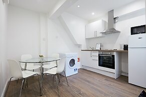 Charmstay Apartments