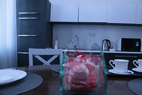 Apartment on Kuchishvili Str.