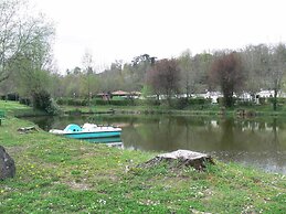 Camping le Repaire - Les Chalets