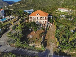 Coconut Tree Villa