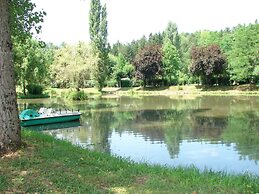 Camping Le Repaire - Tente Aménagée