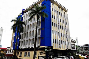 Hotel California Panama