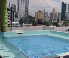 Hotel California Panama